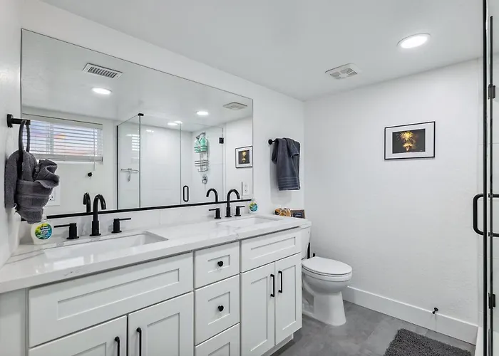 The Castle, A Luxury Compound Retreat * Lake Havasu City