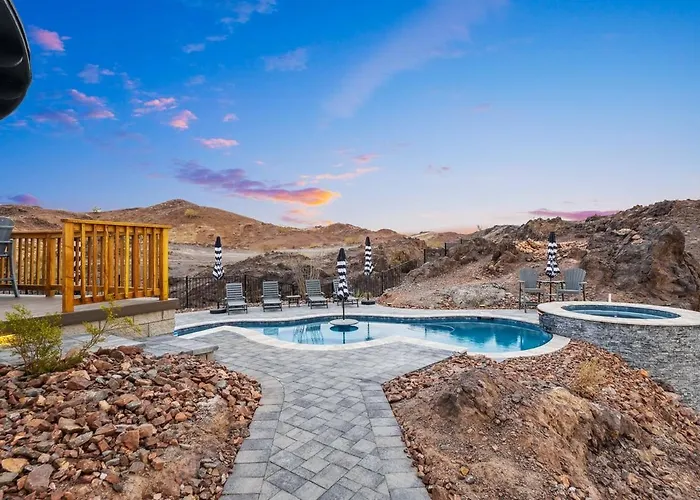The Castle, A Luxury Compound Retreat * Lake Havasu City
