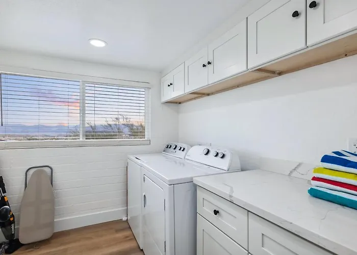 Casa vacanze The Castle, A Luxury Compound Retreat Lake Havasu City