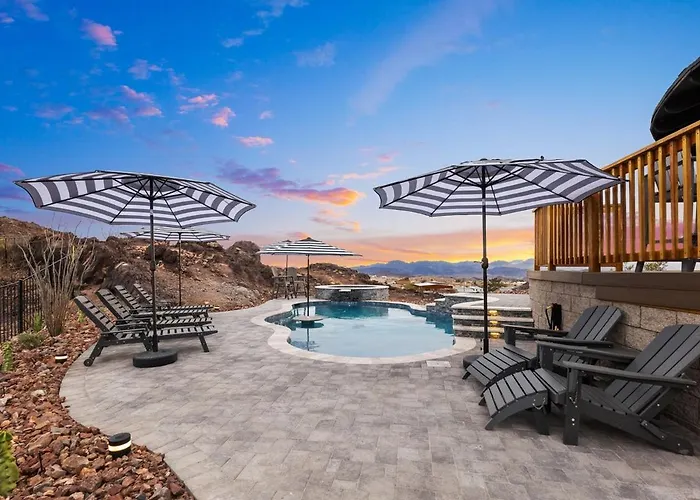 Casa vacanze The Castle, A Luxury Compound Retreat *