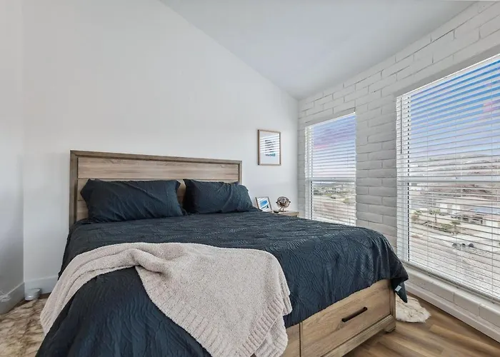 Casa vacanze The Castle, A Luxury Compound Retreat Lake Havasu City